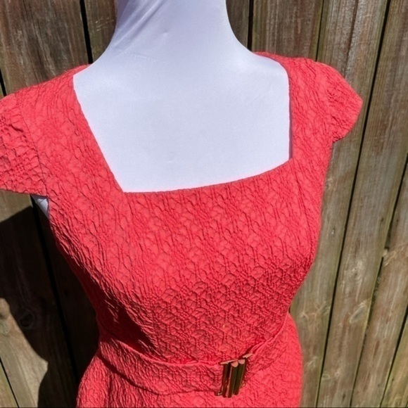KAY UNGER Coral Cap Sleeve Buckle Sheath Dress 8 - Picture 14 of 16
